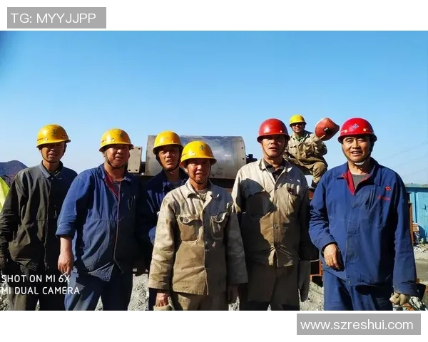 因重伤提前告别绿茵场的足球巨星及其复出背后的艰辛历程